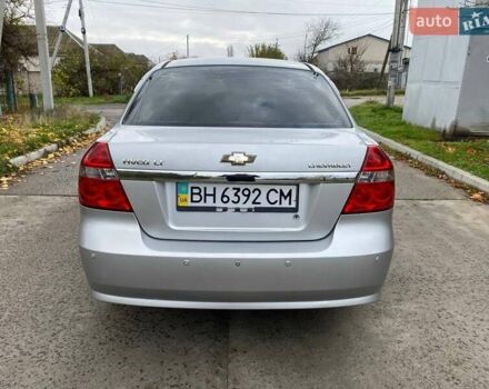 Серый Шевроле Авео, объемом двигателя 1.6 л и пробегом 180 тыс. км за 3500 $, фото 8 на Automoto.ua