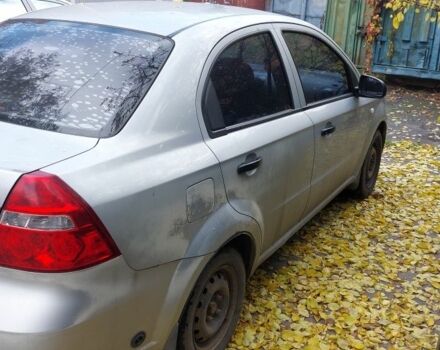Серый Шевроле Авео, объемом двигателя 1.5 л и пробегом 300 тыс. км за 2200 $, фото 1 на Automoto.ua