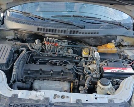 Сірий Шевроле Авео, об'ємом двигуна 1.6 л та пробігом 240 тис. км за 4000 $, фото 37 на Automoto.ua