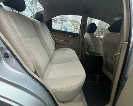 Сірий Шевроле Авео, об'ємом двигуна 1.6 л та пробігом 353 тис. км за 4000 $, фото 21 на Automoto.ua