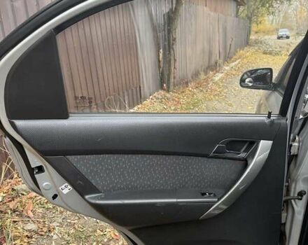 Серый Шевроле Авео, объемом двигателя 1.5 л и пробегом 184 тыс. км за 4200 $, фото 8 на Automoto.ua
