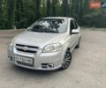 Сірий Шевроле Авео, об'ємом двигуна 1.6 л та пробігом 164 тис. км за 3800 $, фото 1 на Automoto.ua