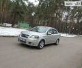 Сірий Шевроле Авео, об'ємом двигуна 1.6 л та пробігом 172 тис. км за 3900 $, фото 5 на Automoto.ua