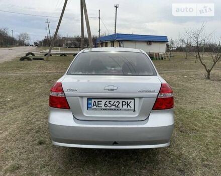 Сірий Шевроле Авео, об'ємом двигуна 1.5 л та пробігом 152 тис. км за 3800 $, фото 1 на Automoto.ua