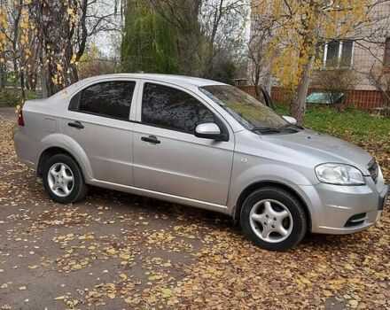 Сірий Шевроле Авео, об'ємом двигуна 1.5 л та пробігом 152 тис. км за 4200 $, фото 29 на Automoto.ua