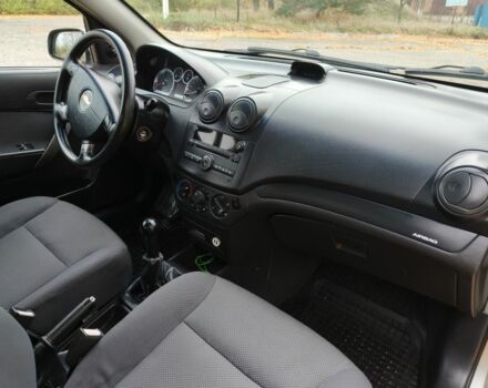 Сірий Шевроле Авео, об'ємом двигуна 1.2 л та пробігом 194 тис. км за 3850 $, фото 17 на Automoto.ua