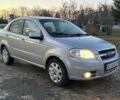 Серый Шевроле Авео, объемом двигателя 1.6 л и пробегом 340 тыс. км за 3250 $, фото 1 на Automoto.ua