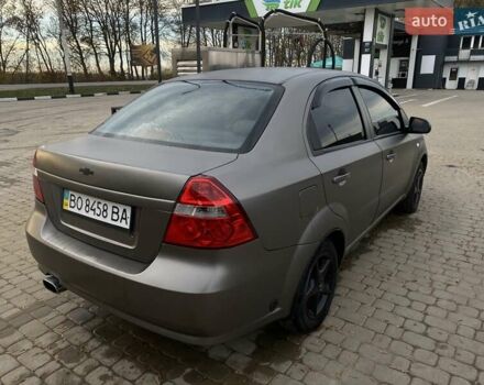 Серый Шевроле Авео, объемом двигателя 1.5 л и пробегом 393 тыс. км за 2850 $, фото 2 на Automoto.ua