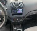 Серый Шевроле Авео, объемом двигателя 1.5 л и пробегом 235 тыс. км за 3900 $, фото 7 на Automoto.ua