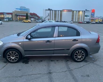 Серый Шевроле Авео, объемом двигателя 1.5 л и пробегом 236 тыс. км за 2900 $, фото 1 на Automoto.ua
