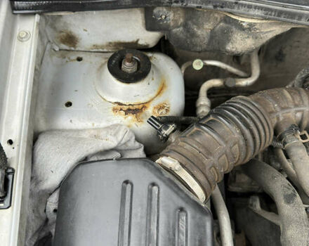 Сірий Шевроле Авео, об'ємом двигуна 1.5 л та пробігом 245 тис. км за 3500 $, фото 29 на Automoto.ua