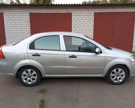 Серый Шевроле Авео, объемом двигателя 1.5 л и пробегом 209 тыс. км за 3700 $, фото 4 на Automoto.ua