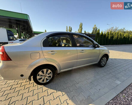 Сірий Шевроле Авео, об'ємом двигуна 1.6 л та пробігом 234 тис. км за 4300 $, фото 3 на Automoto.ua