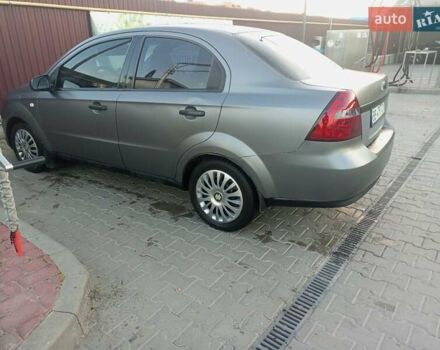 Сірий Шевроле Авео, об'ємом двигуна 1.5 л та пробігом 218 тис. км за 3000 $, фото 6 на Automoto.ua