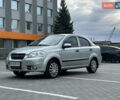 Серый Шевроле Авео, объемом двигателя 1.5 л и пробегом 191 тыс. км за 2999 $, фото 2 на Automoto.ua