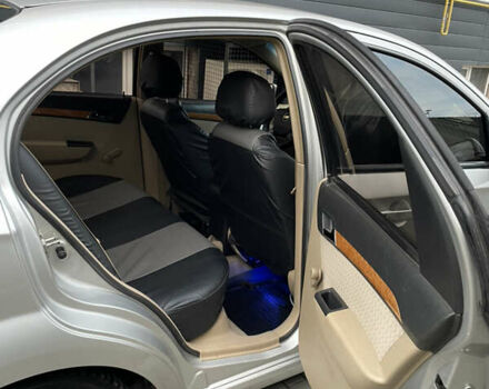 Сірий Шевроле Авео, об'ємом двигуна 1.6 л та пробігом 290 тис. км за 3900 $, фото 19 на Automoto.ua