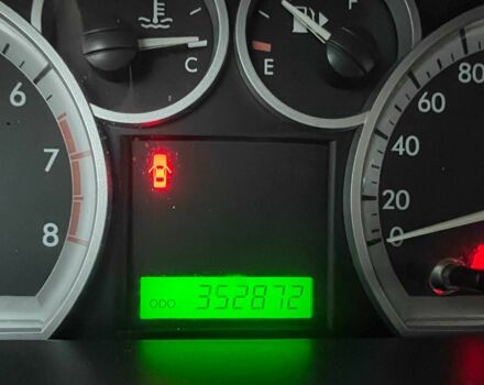 Сірий Шевроле Авео, об'ємом двигуна 1.6 л та пробігом 353 тис. км за 4000 $, фото 23 на Automoto.ua