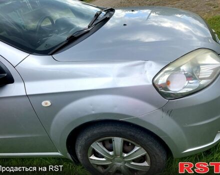 Серый Шевроле Авео, объемом двигателя 1.5 л и пробегом 210 тыс. км за 3800 $, фото 5 на Automoto.ua
