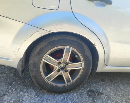 Серый Шевроле Авео, объемом двигателя 1.5 л и пробегом 180 тыс. км за 4800 $, фото 6 на Automoto.ua