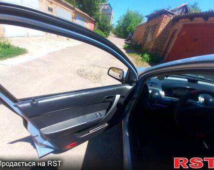 Сірий Шевроле Авео, об'ємом двигуна 1.5 л та пробігом 303 тис. км за 6000 $, фото 4 на Automoto.ua