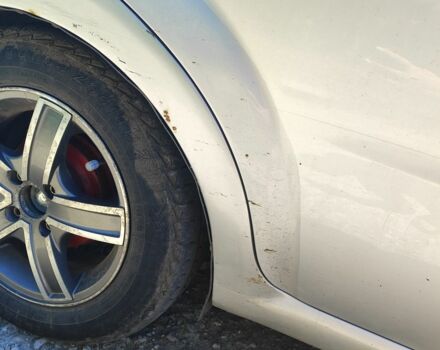 Серый Шевроле Авео, объемом двигателя 1.5 л и пробегом 180 тыс. км за 4800 $, фото 3 на Automoto.ua