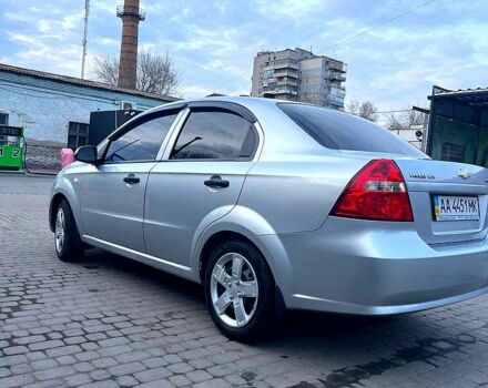 Серый Шевроле Авео, объемом двигателя 1.5 л и пробегом 204 тыс. км за 4000 $, фото 1 на Automoto.ua