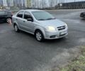 Сірий Шевроле Авео, об'ємом двигуна 1.5 л та пробігом 140 тис. км за 3900 $, фото 1 на Automoto.ua