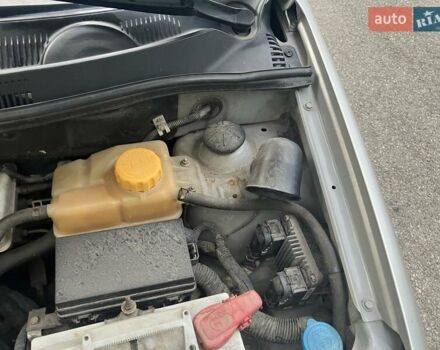 Сірий Шевроле Авео, об'ємом двигуна 1.6 л та пробігом 164 тис. км за 3800 $, фото 42 на Automoto.ua