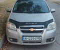 Серый Шевроле Авео, объемом двигателя 1.5 л и пробегом 220 тыс. км за 2500 $, фото 1 на Automoto.ua