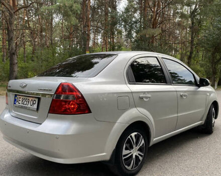 Серый Шевроле Авео, объемом двигателя 1.6 л и пробегом 336 тыс. км за 3750 $, фото 3 на Automoto.ua