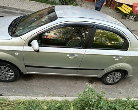 Серый Шевроле Авео, объемом двигателя 1.6 л и пробегом 120 тыс. км за 4500 $, фото 10 на Automoto.ua