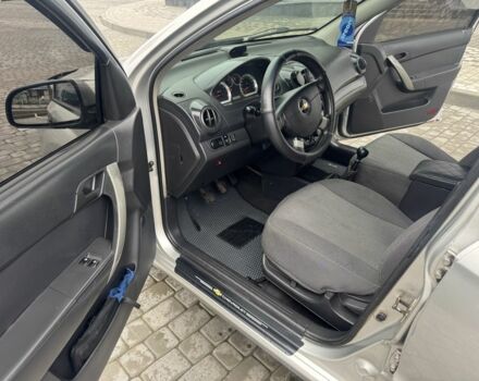 Сірий Шевроле Авео, об'ємом двигуна 1.5 л та пробігом 280 тис. км за 2750 $, фото 13 на Automoto.ua