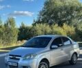 Серый Шевроле Авео, объемом двигателя 1.6 л и пробегом 320 тыс. км за 2498 $, фото 1 на Automoto.ua