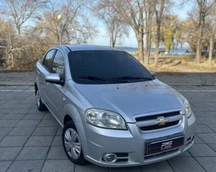 Серый Шевроле Авео, объемом двигателя 1.6 л и пробегом 214 тыс. км за 2700 $, фото 3 на Automoto.ua