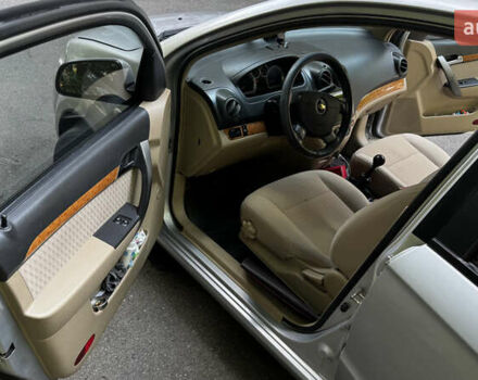 Серый Шевроле Авео, объемом двигателя 1.6 л и пробегом 203 тыс. км за 3700 $, фото 10 на Automoto.ua