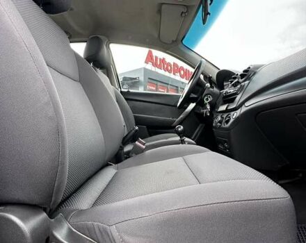 Сірий Шевроле Авео, об'ємом двигуна 1.5 л та пробігом 59 тис. км за 4300 $, фото 24 на Automoto.ua