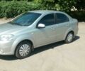 Серый Шевроле Авео, объемом двигателя 1.6 л и пробегом 380 тыс. км за 3500 $, фото 1 на Automoto.ua