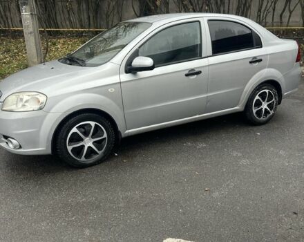 Серый Шевроле Авео, объемом двигателя 1.5 л и пробегом 220 тыс. км за 3000 $, фото 3 на Automoto.ua