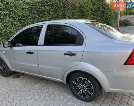 Сірий Шевроле Авео, об'ємом двигуна 1.5 л та пробігом 62 тис. км за 4800 $, фото 15 на Automoto.ua