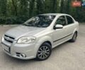 Сірий Шевроле Авео, об'ємом двигуна 1.6 л та пробігом 164 тис. км за 3800 $, фото 2 на Automoto.ua
