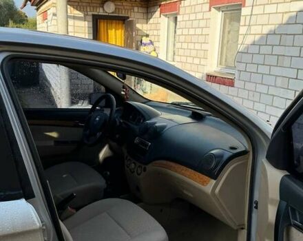 Серый Шевроле Авео, объемом двигателя 1.6 л и пробегом 240 тыс. км за 3100 $, фото 10 на Automoto.ua