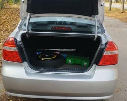 Серый Шевроле Авео, объемом двигателя 1.5 л и пробегом 296 тыс. км за 3499 $, фото 4 на Automoto.ua