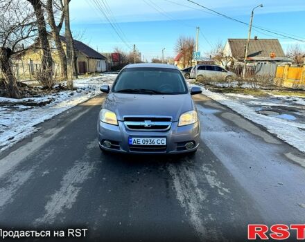 Сірий Шевроле Авео, об'ємом двигуна 1.5 л та пробігом 181 тис. км за 4900 $, фото 1 на Automoto.ua