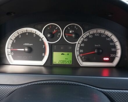 Серый Шевроле Авео, объемом двигателя 1.5 л и пробегом 209 тыс. км за 3700 $, фото 6 на Automoto.ua