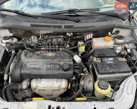 Сірий Шевроле Авео, об'ємом двигуна 1.6 л та пробігом 258 тис. км за 2599 $, фото 15 на Automoto.ua