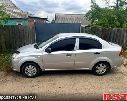 Серый Шевроле Авео, объемом двигателя 1.5 л и пробегом 285 тыс. км за 3300 $, фото 1 на Automoto.ua