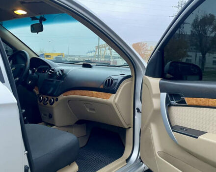 Серый Шевроле Авео, объемом двигателя 1.6 л и пробегом 112 тыс. км за 4600 $, фото 7 на Automoto.ua