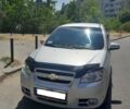 Сірий Шевроле Авео, об'ємом двигуна 1.6 л та пробігом 259 тис. км за 4000 $, фото 1 на Automoto.ua