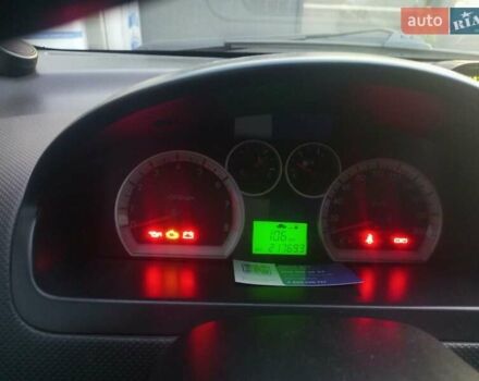 Сірий Шевроле Авео, об'ємом двигуна 1.5 л та пробігом 218 тис. км за 3000 $, фото 20 на Automoto.ua