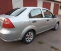 Серый Шевроле Авео, объемом двигателя 1.5 л и пробегом 209 тыс. км за 3700 $, фото 3 на Automoto.ua